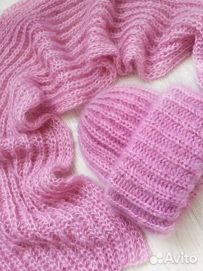 Зимний вязаный мохеровый комплект