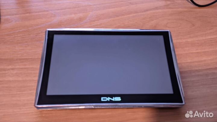 Российский автомобильный GPS навигатор DNS