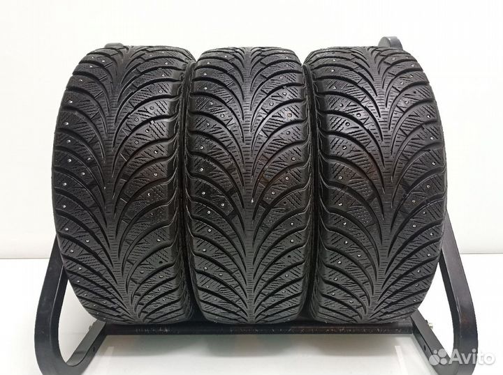 Goodyear UltraGrip Extreme 215/55 R16
