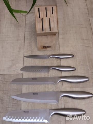 Комплект кухонных ножей Thomas с подставкой