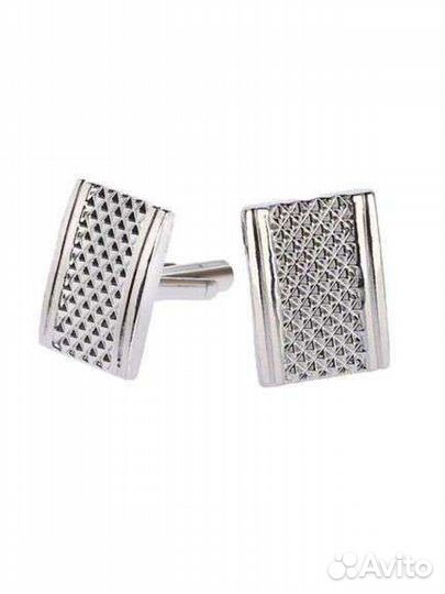 Галстук и запонки