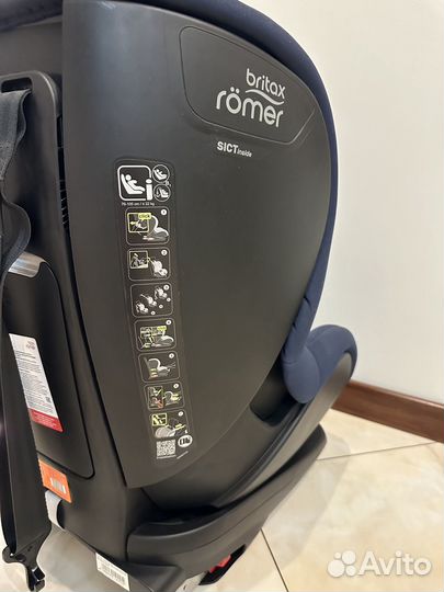 Автокресло Britax romer trifix2 i size
