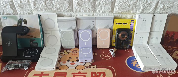 Повербанк с быстрой зарядкой iPhone Android 10000