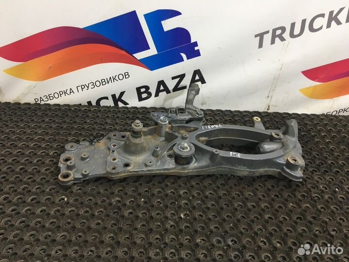 Кронштейн бампера правый Daf XF106