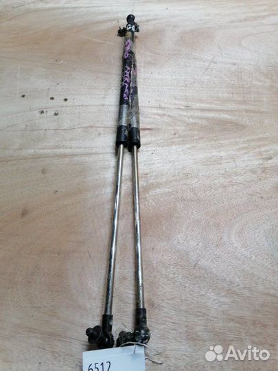 Амортизатор двери багажника Subaru Impreza GG3