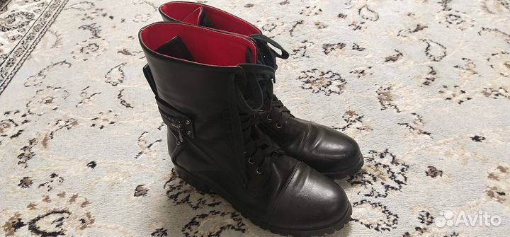 Ботинки женские