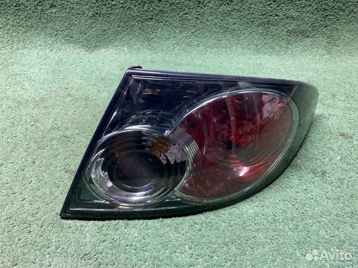 Стоп - сигнал/ фонарь задний правый Mazda Atenza
