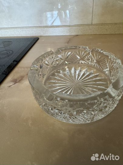 Хрустальная пепельница