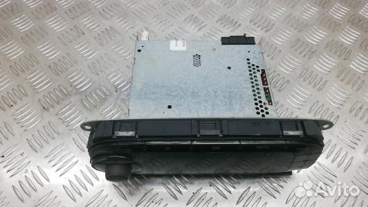 Магнитола seat leon 2 (93N10I401)