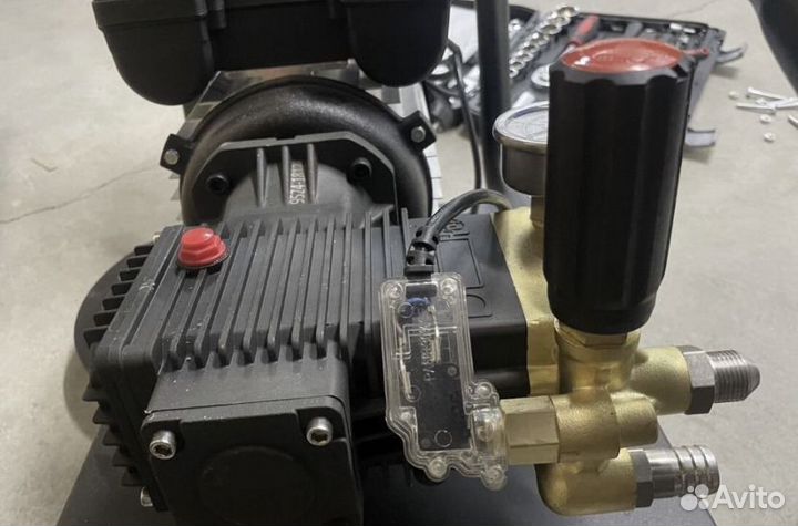 Хит-сезона Мойка высокого давления YZ2113 200ba