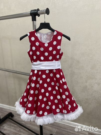 Платье на праздник