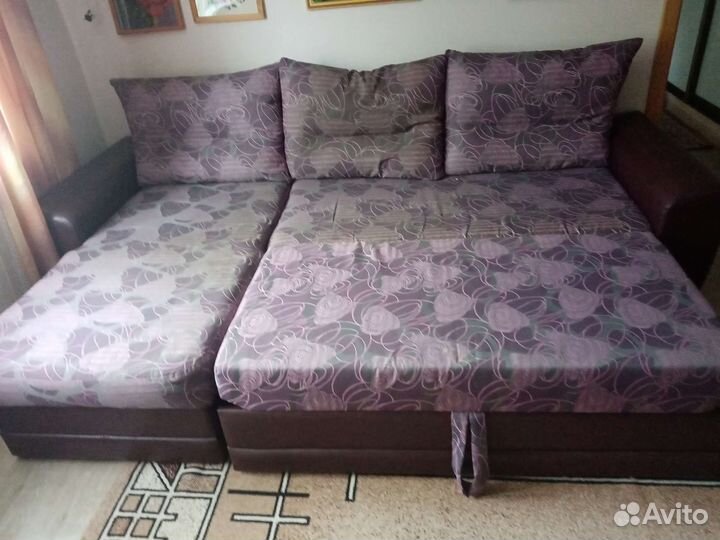 Угловой диван