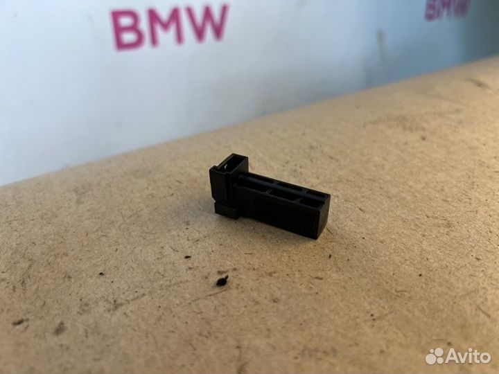 Выключатель Bmw 1-Series E87 N43B16 2010