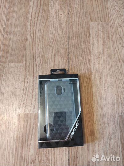 Чехлы на телефоны