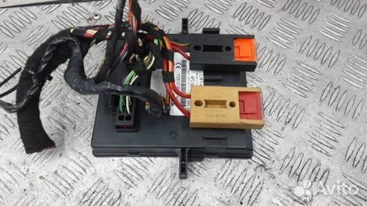 Блок бортовой сети (блок управления BCM) audi A6 C
