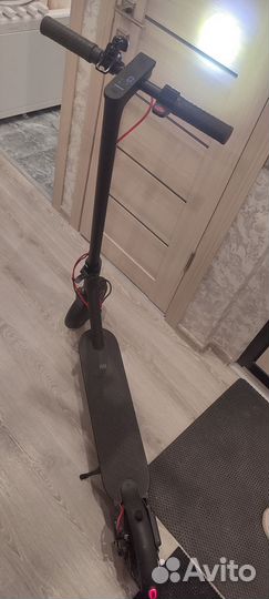 Электросамокат -xiaomi-mijia-m365pro