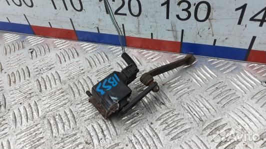 Датчик положения подвески mercedes benz E-class W2