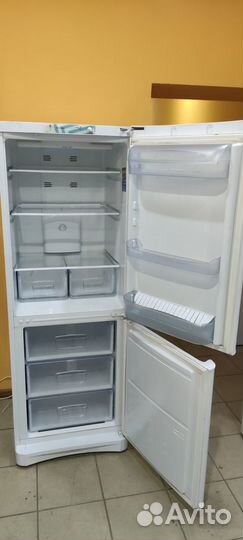 Холодильник indesit NO frost
