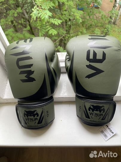 Боксерские перчатки перчатки venum
