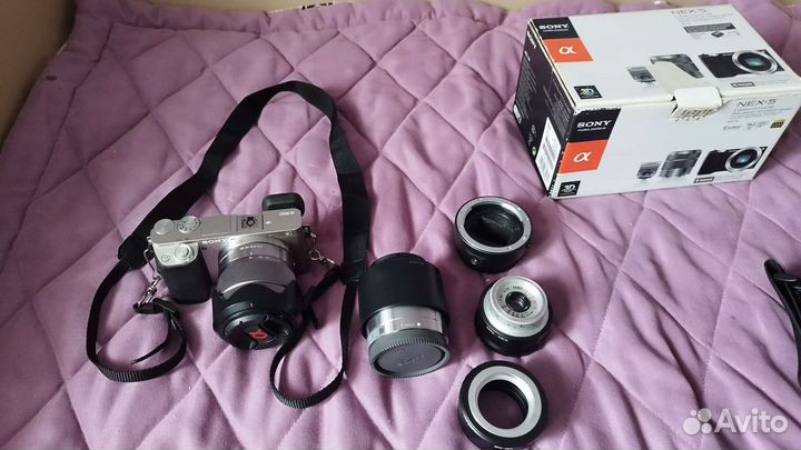 Зеркальный фотоаппарат