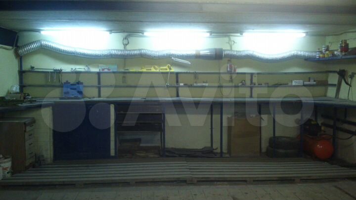 Гараж, > 30 м²