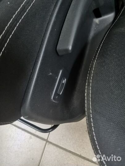 Комплект сидений Renault Fluence 2009-2017