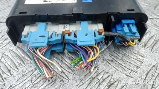 Блок комфорта cadillac CTS 1 (UKR05M302)