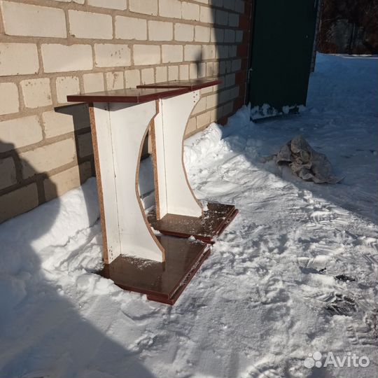 Подставки под акустику
