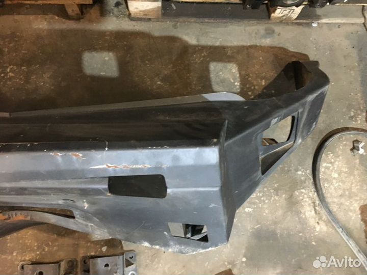 Бампер передний Mitsubishi Pajero Sport KH4W 4D56