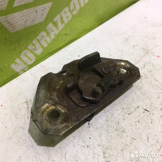 Замок багажника Фольксваген Транспортер Т2 Т3 79