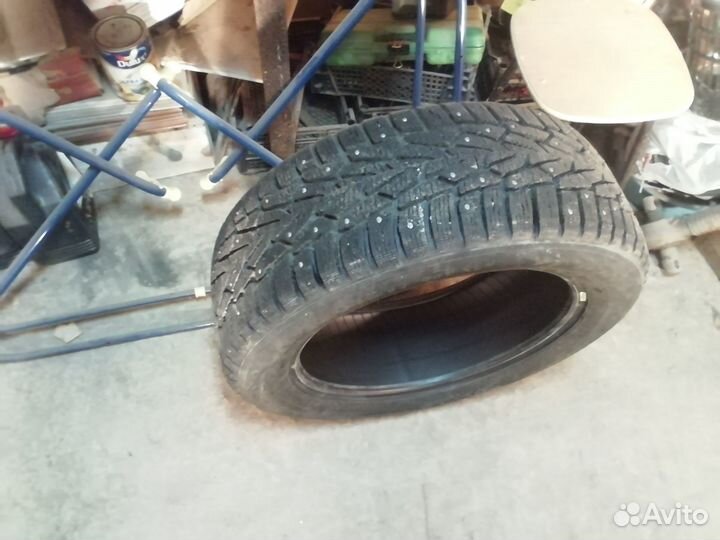 Nokian Tyres Hakkapeliitta 7 215/55 R17 98