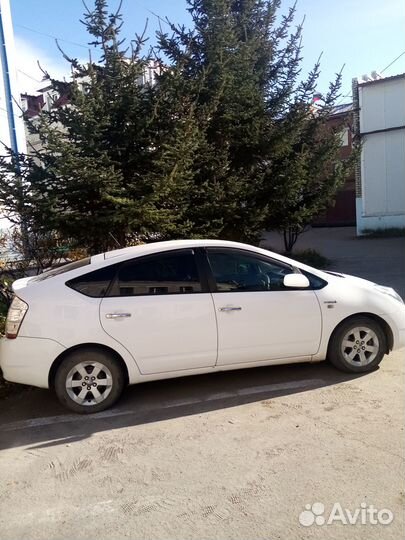 Toyota Prius 1.5 CVT, 2010, 220 000 км