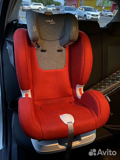 Детское автокресло