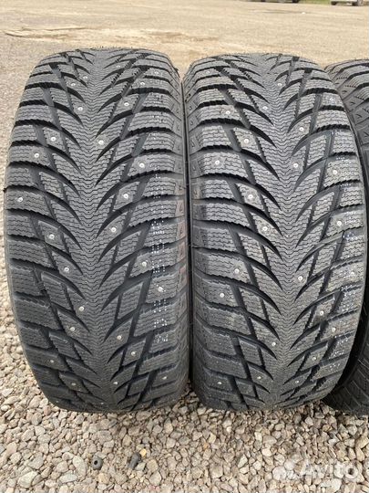 Dynamo Snow-H MWH02 215/65 R16 97H