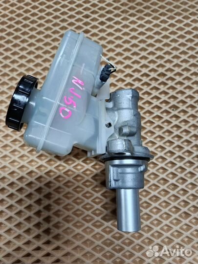 Главный тормозной цилиндр Infiniti Ex37 Fx35 Fx37