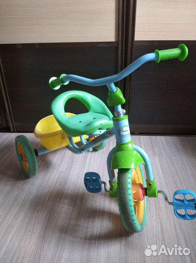 Трехколесный велосипед