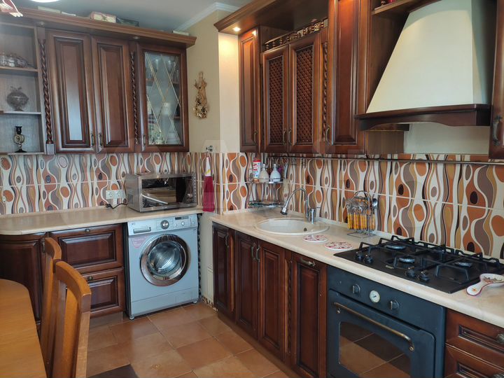 3-к. квартира, 69,4 м², 5/5 эт.