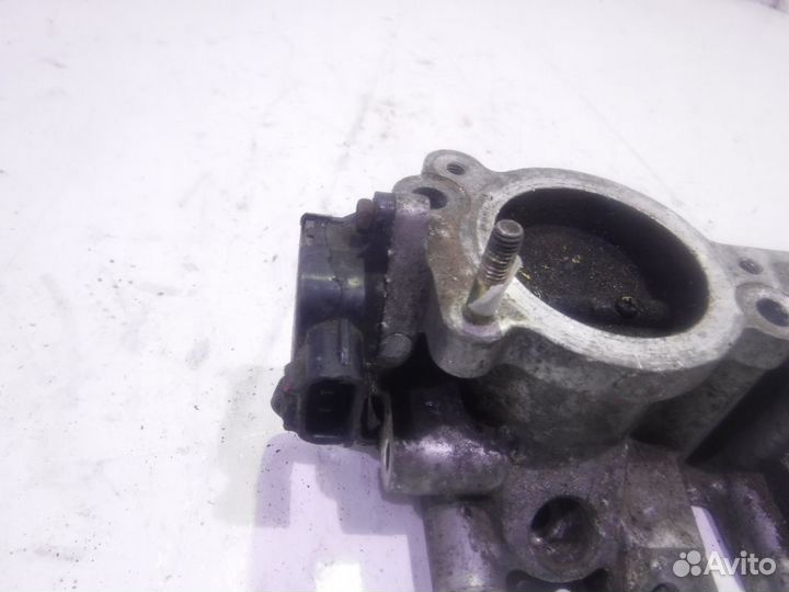 Механизм изменения длины впускного коллектора