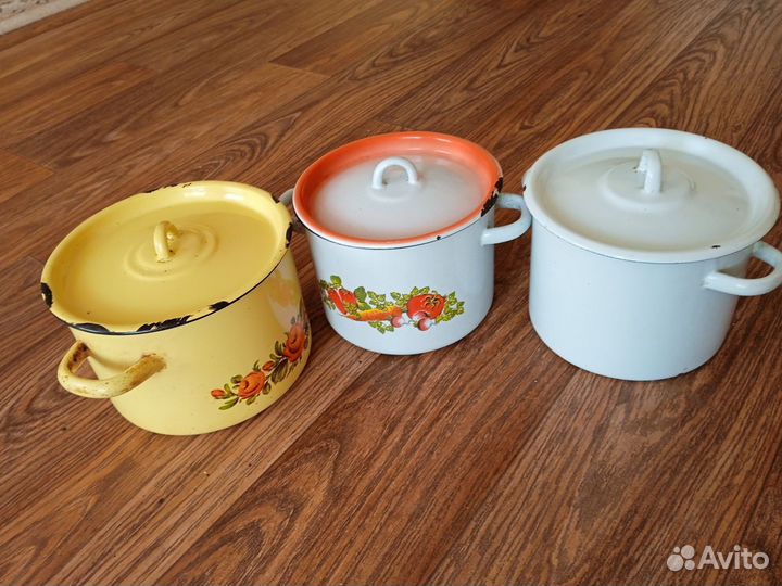 Чайник, бидоны, кастрюли, крышки эмаль СССР
