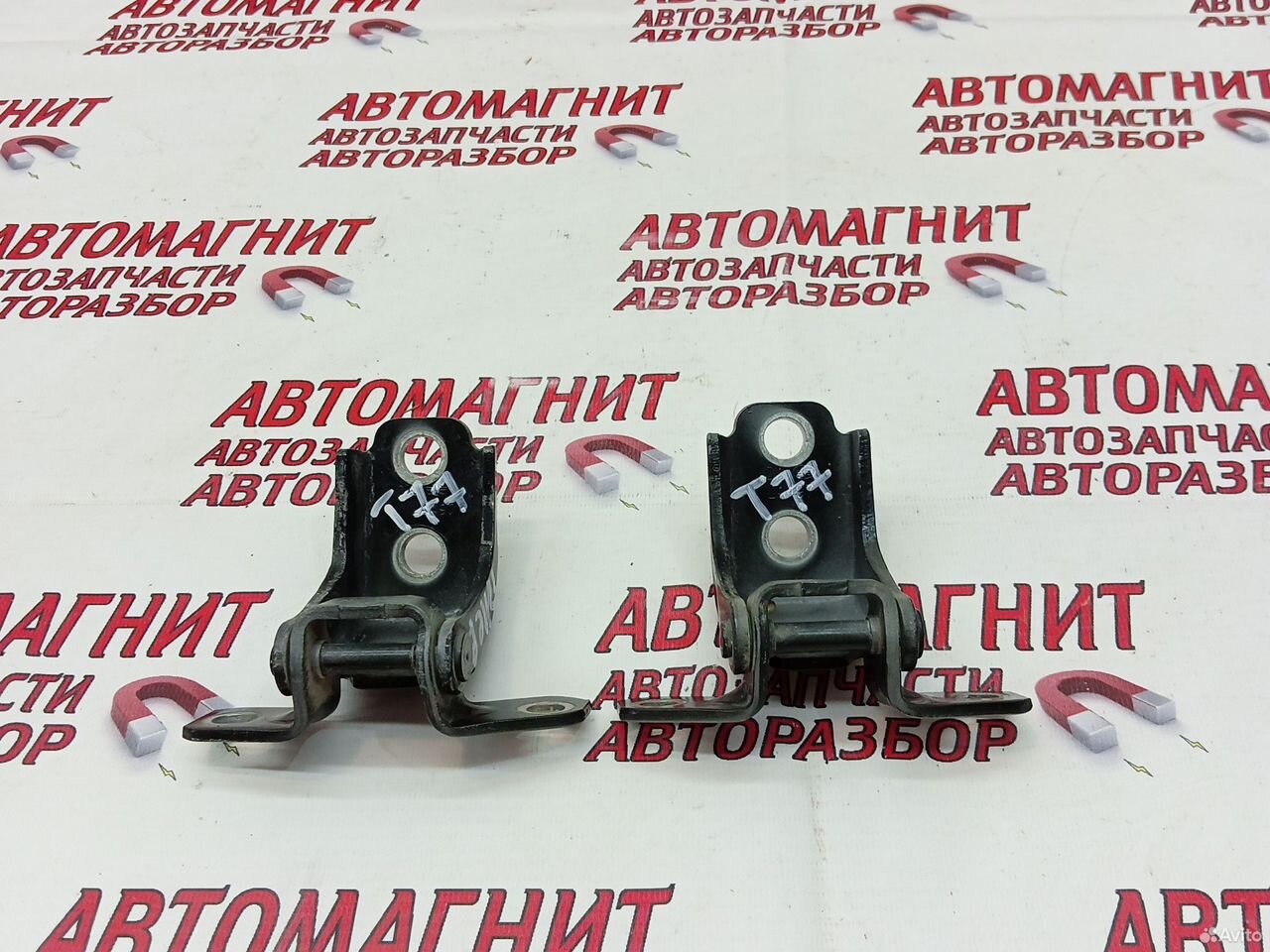 Петля двери передней левой Faw Bestune T77