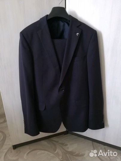 Костюм мужской