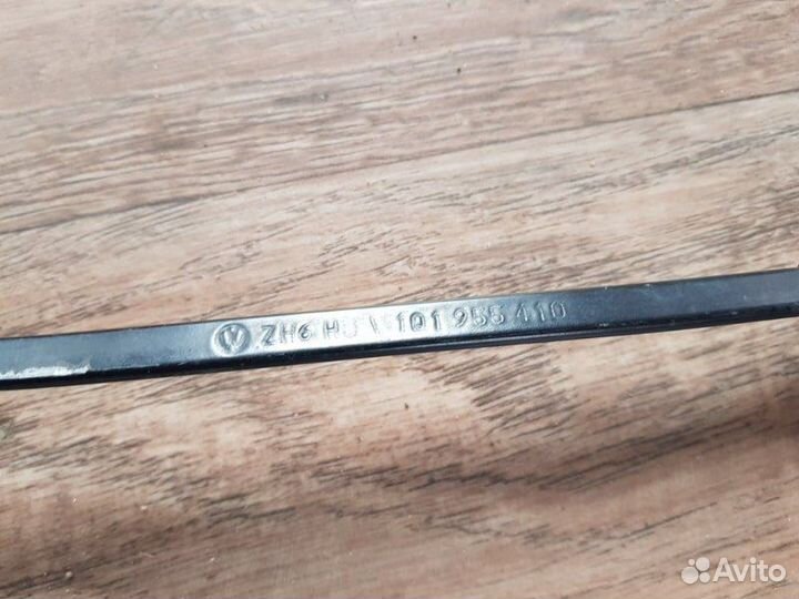 Рычаг стеклоочистителя, Поводок дворника передний