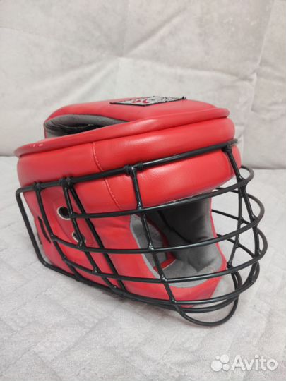 Шлем для армейского рукопашного боя