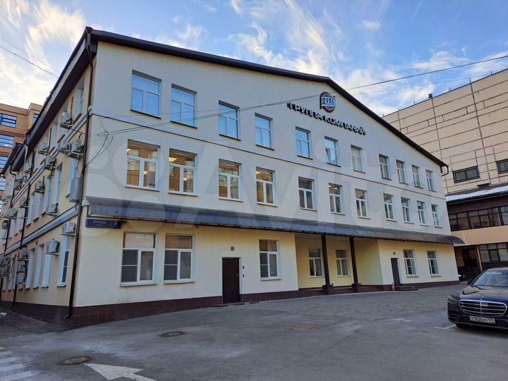 Здание, 1765.4 м²