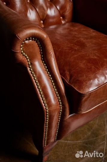 Кресло grandee quilted leather with buttons