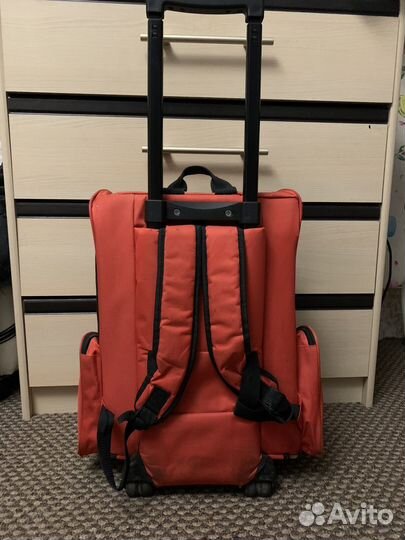 Переноска для животных на колесах