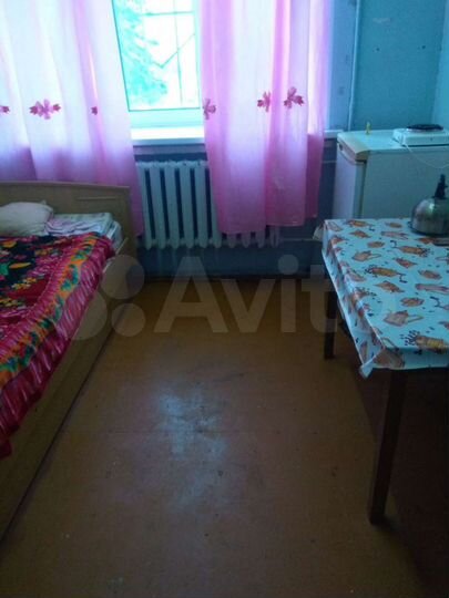 Комната 15 м² в 4-к., 1/9 эт.