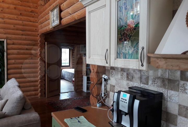 Дом 159 м² на участке 8 сот.