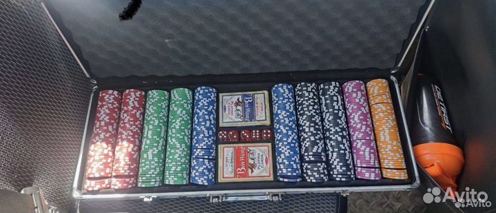 Покерный набор 500 фишек
