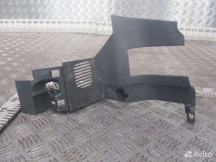 Накладка торпедо renault 82281368